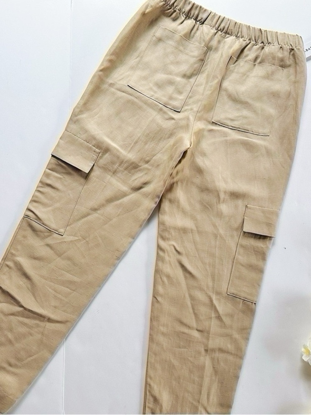 NEW Aritzia Babaton Titan Linen Cargo Pants Humus Beige - Picture 3 of 11